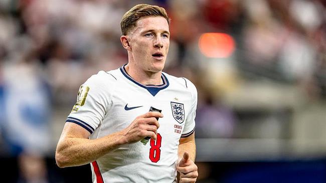 Elliot Anderson nhận mức lương khủng tại Man City