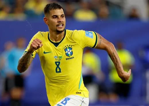 Arsenal chốt giá chiêu mộ Bruno Guimaraes