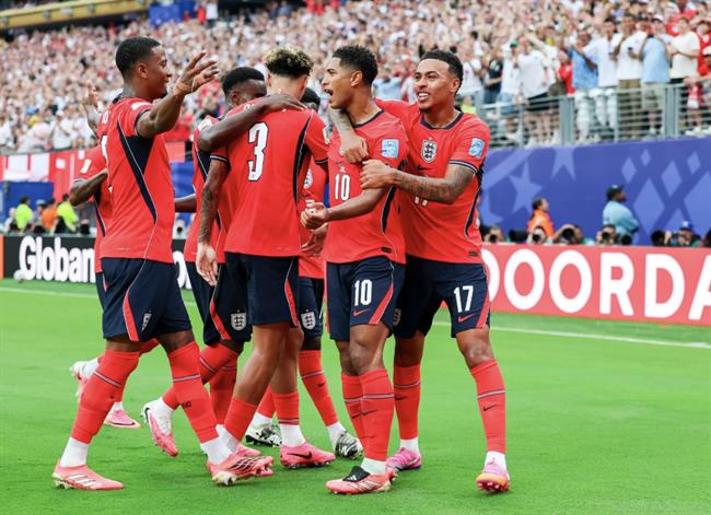 HLV Thomas Tuchel cân nhắc 3 thay đổi lớn trước trận gặp Congo 1