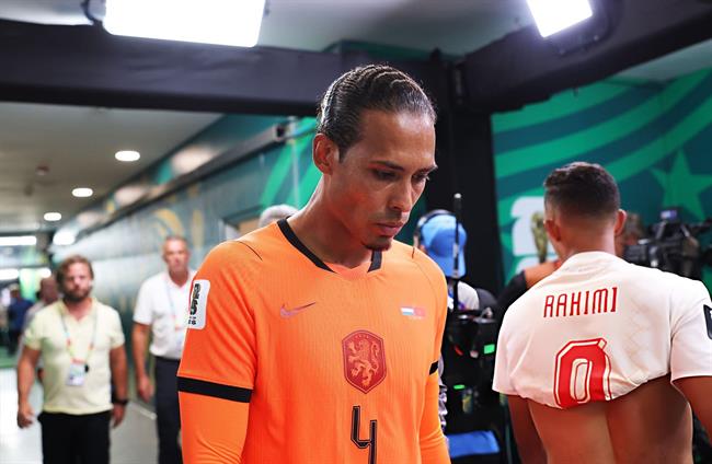 Van Dijk cay đắng khi chứng kiến Hà Lan thua đau Morocco