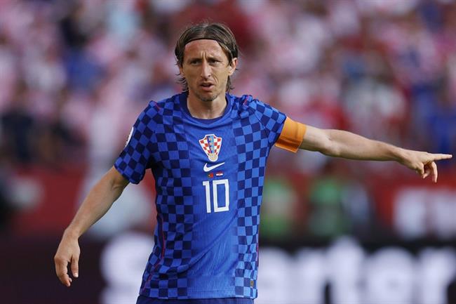 Luka Modric chỉ trích VAR chống lại Croatia trước Bồ Đào Nha