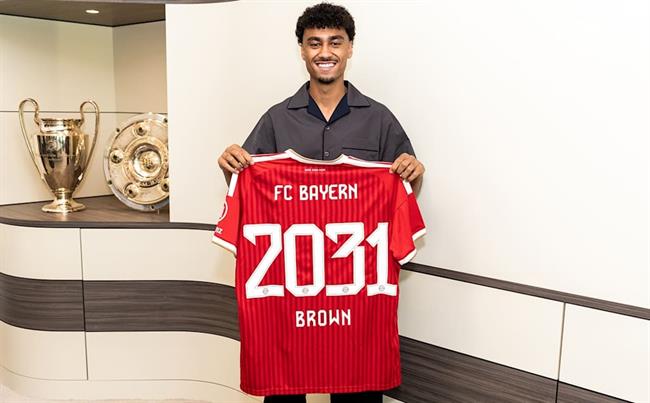 Bayern Munich chiêu mộ thành công hậu vệ tuyển Đức