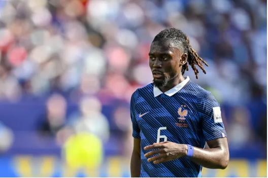 Arsenal nên chiêu mộ sao tuyển Pháp thay vì Bruno Guimaraes