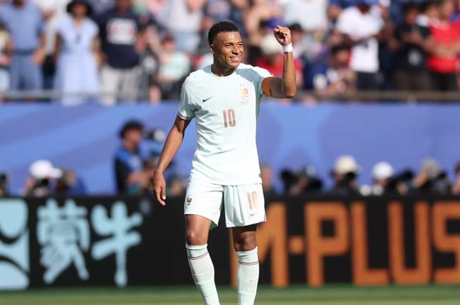 Chủ tịch FIFA bất ngờ gửi lời chúc tới Mbappe 1 Chủ tịch FIFA bất ngờ gửi lời chúc tới Mbappe 1