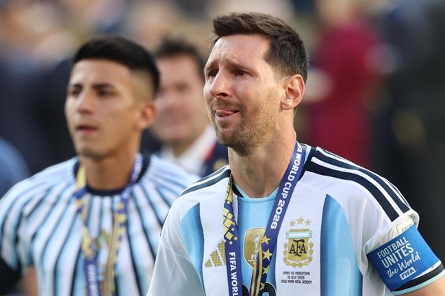 Cúp vàng đổi chủ, nhưng sự vĩ đại của Messi không thể bị che mờ