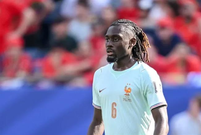 Chelsea được khuyên nên chiêu mộ Manu Kone trước MU và Arsenal