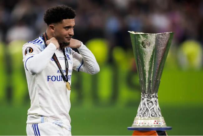 Tháng 7 sắp kết thúc và Jadon Sancho vẫn đang thất nghiệp