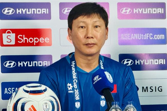 HLV Kim Sang Sik: ĐT Việt Nam buộc phải thắng Indonesia