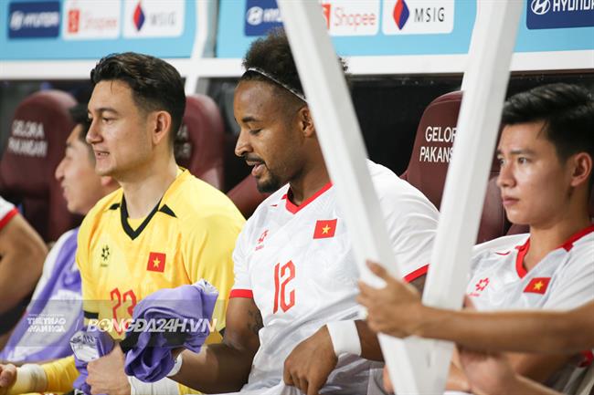 Xuân Son: “Tôi tôn trọng quyết định của HLV Kim Sang Sik”