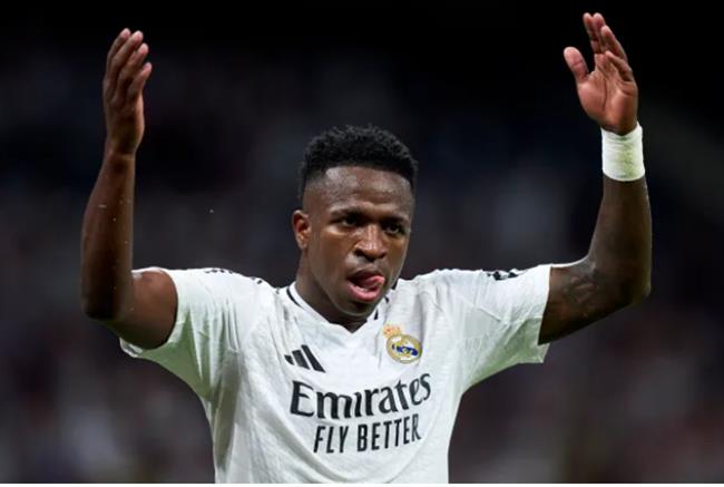 Real đưa ra mức giá để Arsenal chiêu mộ Vinicius Junior