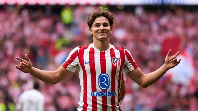 Barca bí mật gặp người đại diện Julian Alvarez tại Madrid