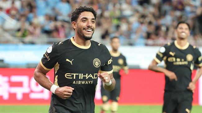 Maresca hài lòng khi cầu thủ Man City sẵn sàng tiếp thu ý tưởng mới