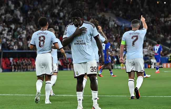 HLV Emery ngợi khen sao trẻ Aston Villa sau trận thua PSG