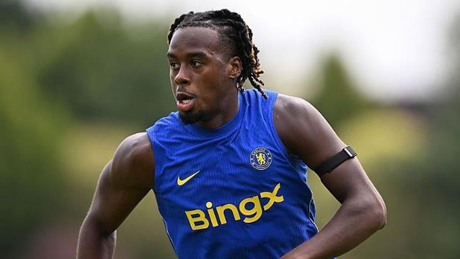Fenerbahce lên tiếng vụ chiêu mộ Jamie Gittens
