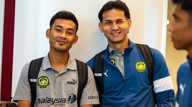 Các tuyển thủ Malaysia thoải mái đến Việt Nam