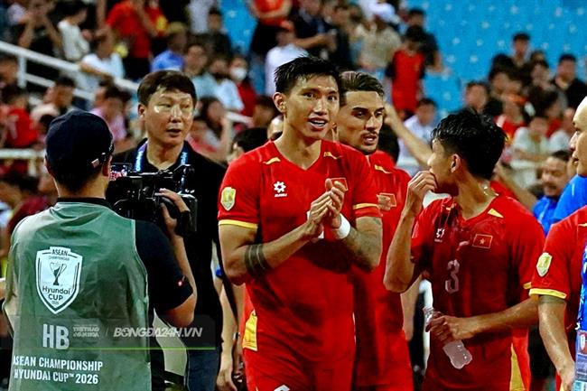 Văn Hậu trở lại ấn tượng trước thềm chung kết đấu ĐT Thái Lan