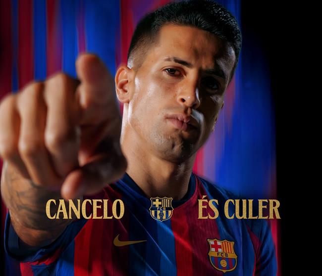 Joao Cancelo có lần thứ ba khoác áo Barcelona