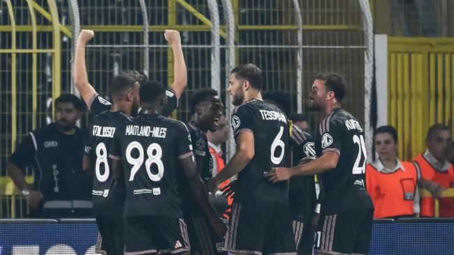 Nhận định Lyon vs Fenerbahce (02h00 ngày 278) Sư tử gầm vang 1