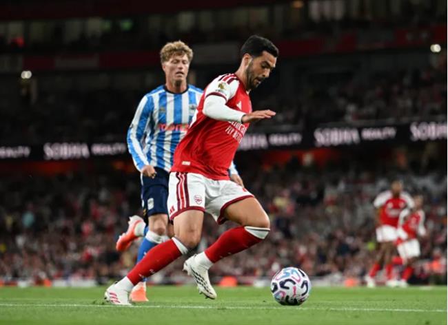 Michael Owen chỉ trích quyết định của Mikel Arteta