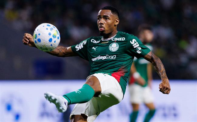 Manchester City tiến gần thỏa thuận chiêu mộ chân sút Brazil