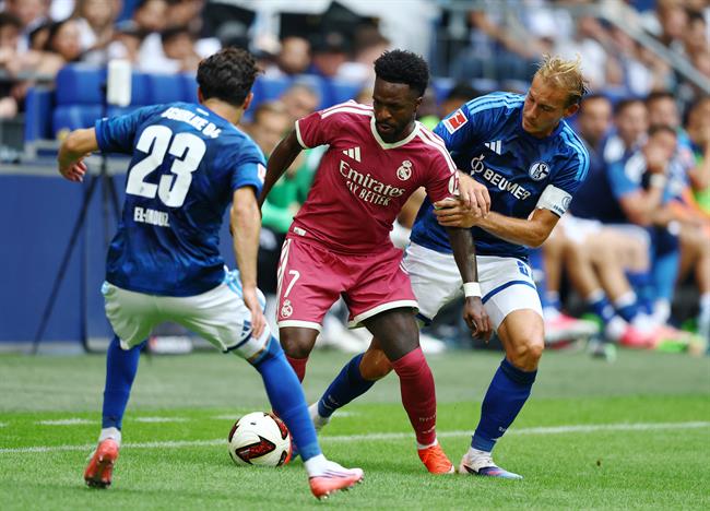 Nhận định Hallescher vs Schalke (01h45 ngày 258) Vượt ải Leuna-Chemie 2