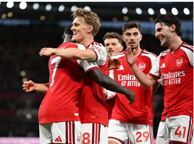 Không có đội bóng nào có thể cạnh tranh với Arsenal ở NHA mùa này