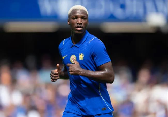 Vì sao Moises Caicedo vắng mặt trước Fulham?