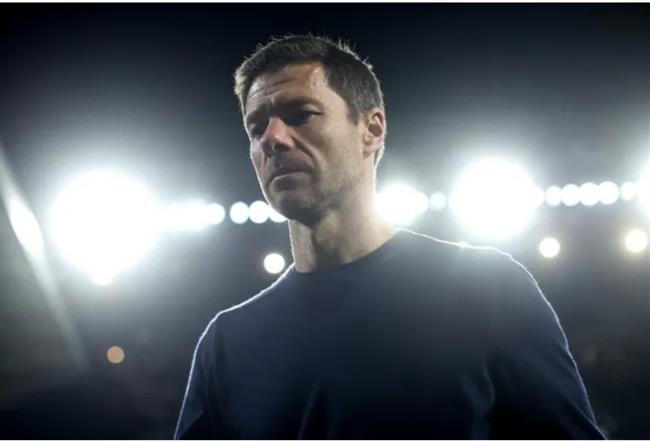 Frank Leboeuf gửi lời khuyên đến Xabi Alonso