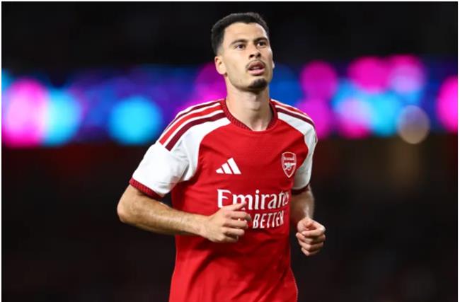 Nhiều cầu thủ không hài lòng với Arsenal vụ Gabriel Martinelli