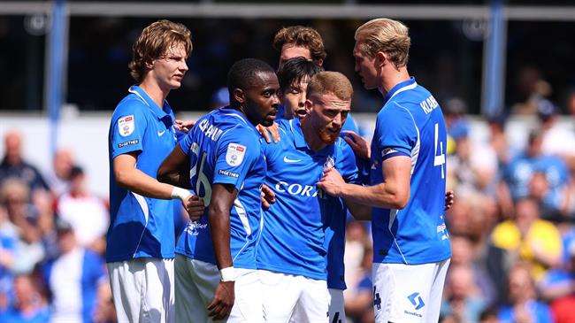 Nhận định Wrexham vs Birmingham (02h00 ngày 298) Náo loạn Racecourse Ground 1