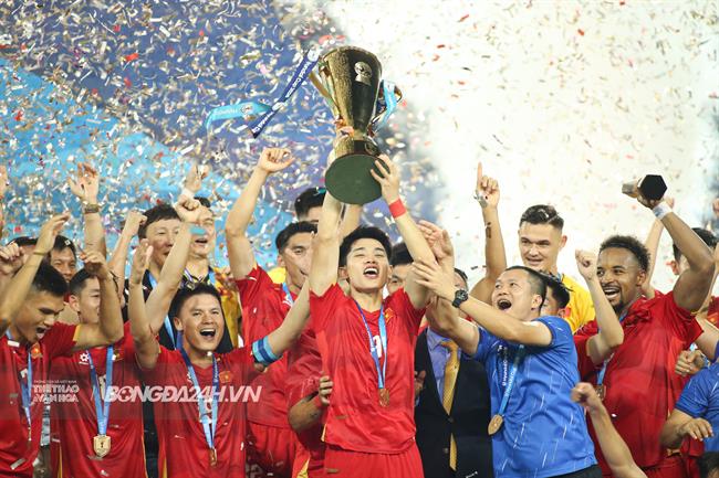 Đình Bắc tạo dựng cột mốc lịch sử ở đấu trường ASEAN Cup