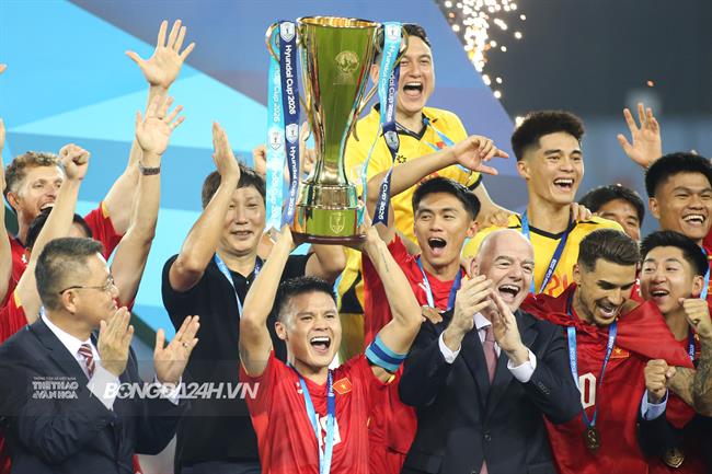 Quang Hải bất ngờ được AFC gọi tên trước Asian Cup 2027 1