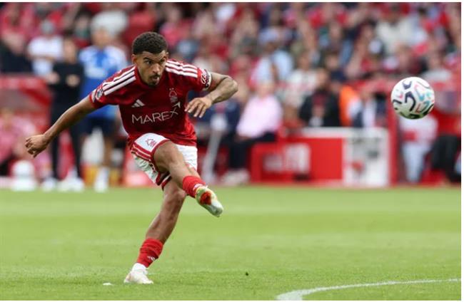 Chelsea chuyển hướng sang Morgan Gibbs-White