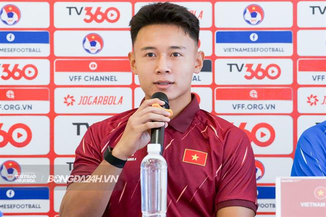 Đội trưởng U20 Việt Nam hy vọng CĐV không quay lưng
