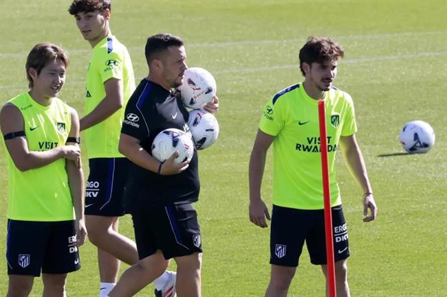 Julian Alvarez được trở lại đội hình của Atletico Madrid 1