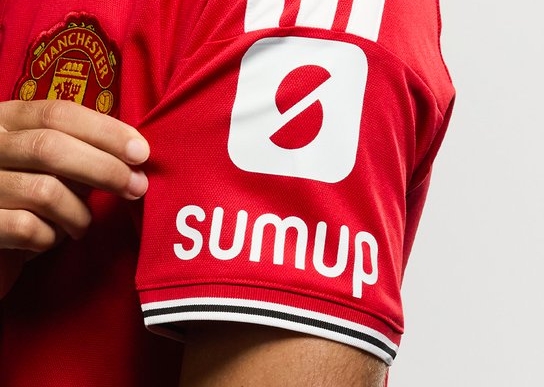 Man United nhận cú hích tài chính lớn từ hợp đồng tài trợ mới