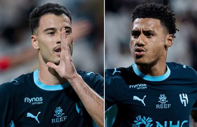 Martinelli và Watkins tỏa sáng, Al-Hilal thắng 6-0