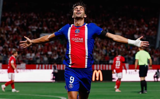 Ferran Torres ghi bàn, PSG giành chiến thắng đầu tiên tại Ligue 1