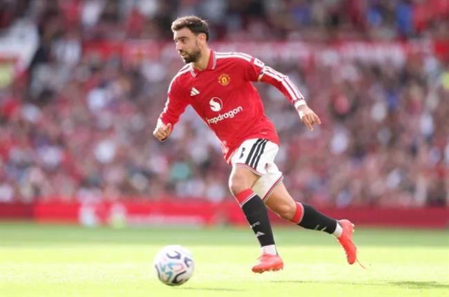 MU được khuyên nên giữ bằng được Bruno Fernandes