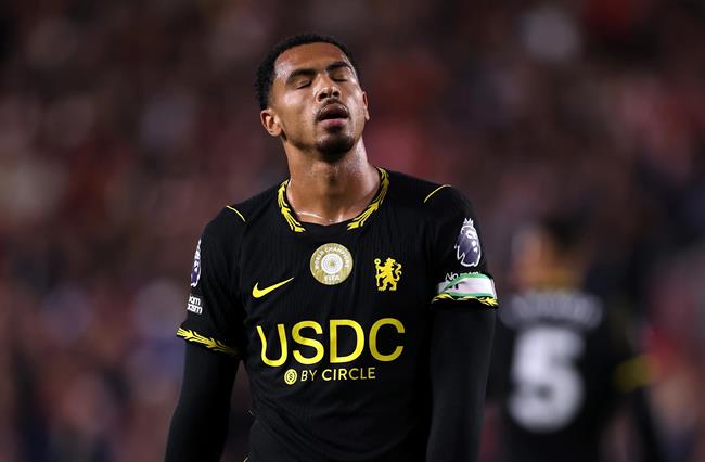 Colwill: Chelsea bị tổn thương sau trận thua đậm Brentford