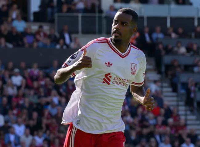 Alexander Isak lên tiếng về phong độ hiện tại