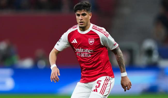 Arsenal nhận tin kém vui của hậu vệ Piero Hincapie