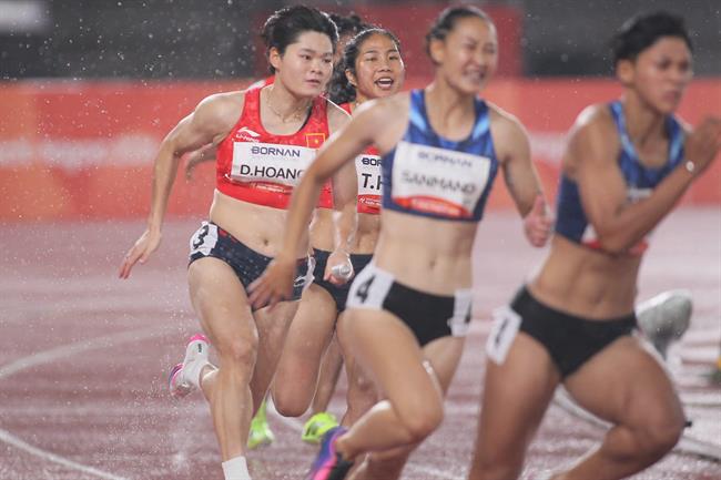 Đội tiếp sức 4x100m nữ Việt Nam về hạng 6 tại ASIAD 20
