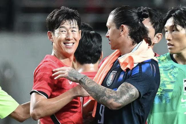Son Heung Min lập cột mốc lịch sử trong ngày Hàn Quốc thua đậm