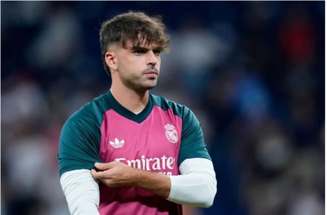 Sao Real từ từ chối tái ngộ với Alonso ở Chelsea