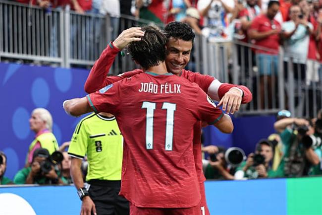 Felix muốn kiến tạo bàn thắng thứ 1.000 của Cristiano Ronaldo