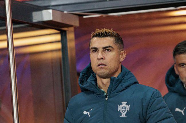 Nóng: Ronaldo rời tuyển Bồ Đào Nha vì tiếp tục phải ngồi dự bị