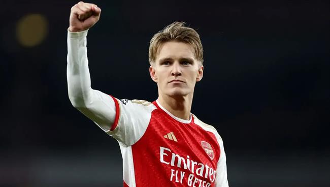 Odegaard có tên trong trận gặp Xứ Wales, bất chấp lo ngại về chấn thương mắt cá chân