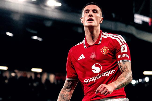 Juventus bất ngờ quan tâm Benjamin Sesko của MU