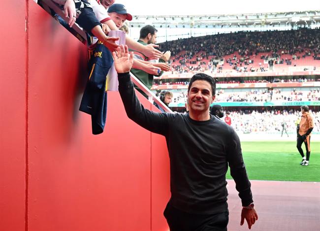 Hạ Leeds United, HLV Arteta được xoa dịu vết thương lòng sau trận thua Brighton